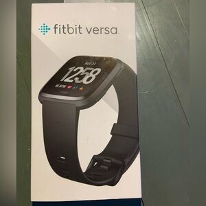 Fitbit Versa Charcoal Smartwatch
